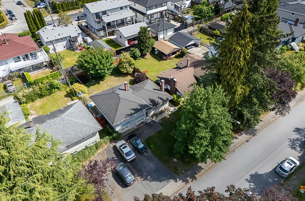 House for sale at 6605 Elwell Street Burnaby British Columbia - MLS: R3125875