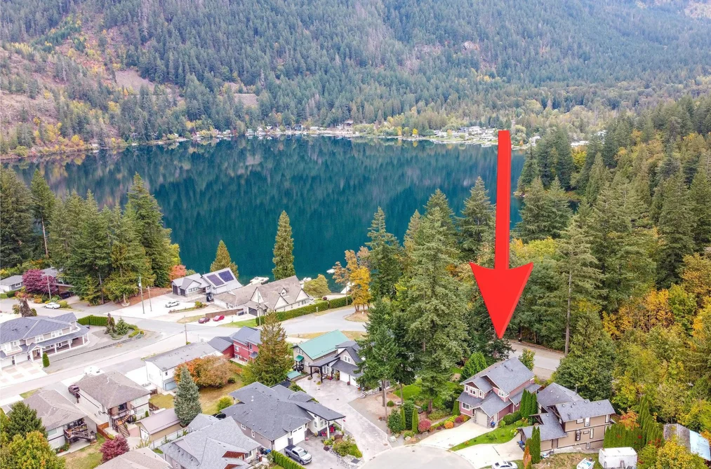 66074 Ogilview Dr, Hope, BC - MLS: R3174122