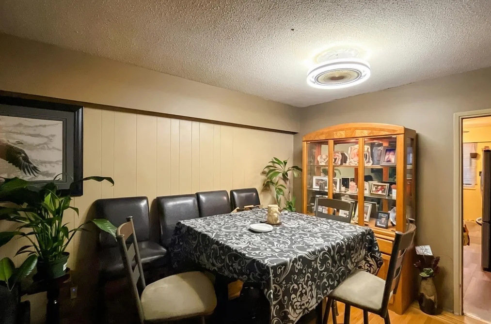 6609-6611 LAKEVIEW AVENUE, Burnaby BC V5E 2P6, Burnaby BC — Residential Income for Sale - Photo 4