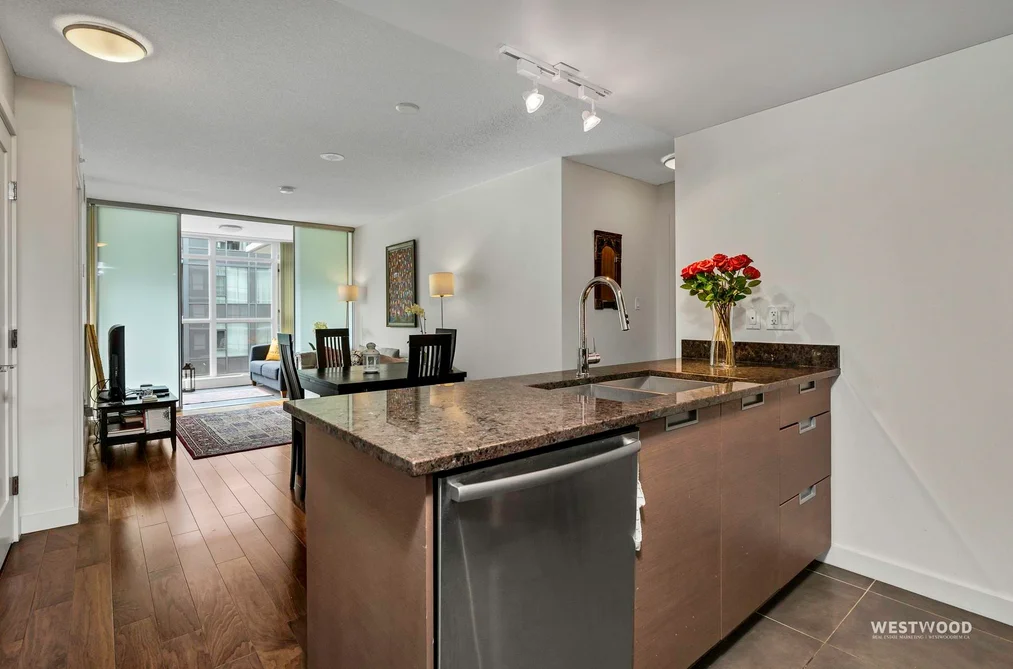 661 - 2080 W Broadway, Vancouver, BC - MLS: R3164285 - Photo 10