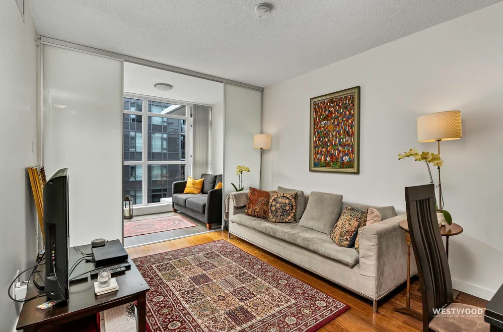 661 - 2080 W Broadway, Vancouver, BC - MLS: R3164285 - Photo 4