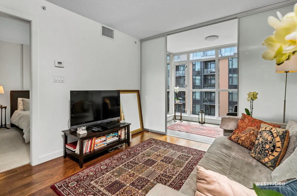 661 - 2080 W Broadway, Vancouver, BC - MLS: R3164285 - Photo 5