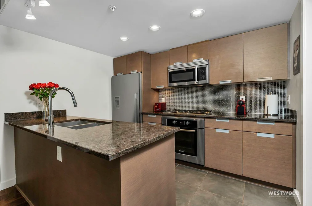 661 - 2080 W Broadway, Vancouver, BC - MLS: R3164285 - Photo 9