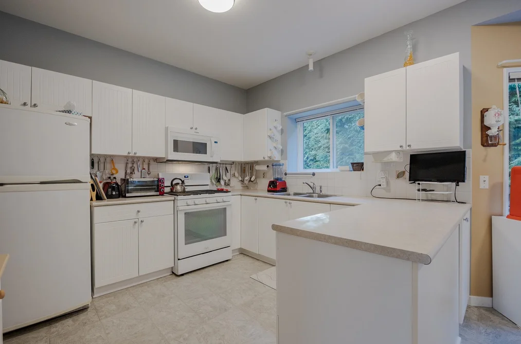 6615 205 STREET, Langley BC V1Y 2X8, Langley BC — Residential for Sale - Photo 6