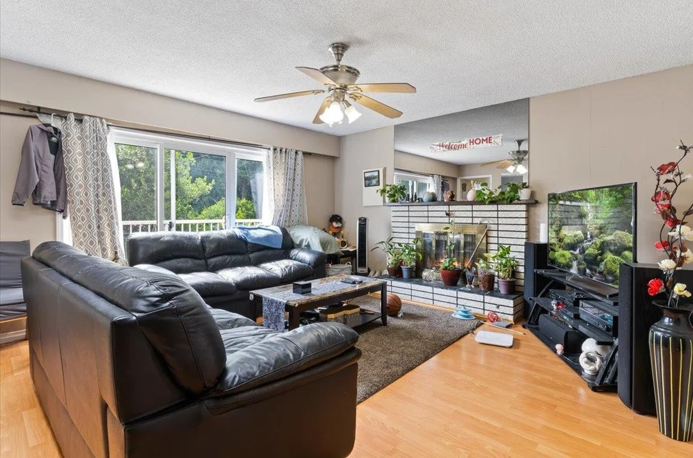 6630-6632 CANADA WAY, Burnaby BC V5E 3P7, Burnaby BC — Residential Income for Sale - Photo 4