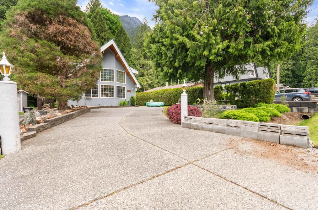 66611 KERELUK ROAD, Hope BC V0X 1L1, Hope BC — Residential for Sale - Photo 3