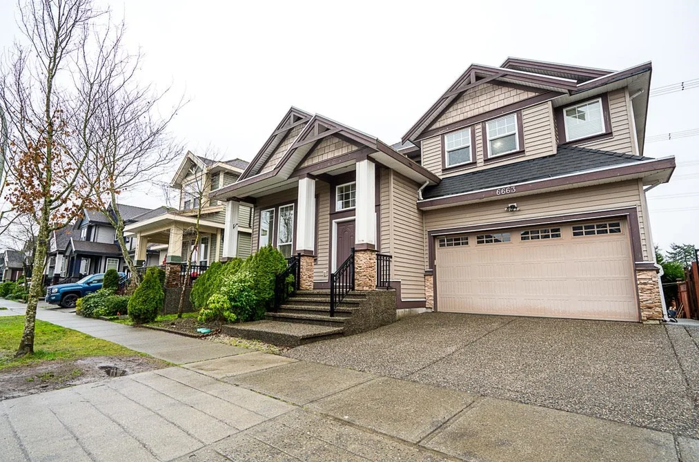6663 125A STREET, Surrey BC V3W 1V7, Surrey BC — Residential for Sale - Photo 2