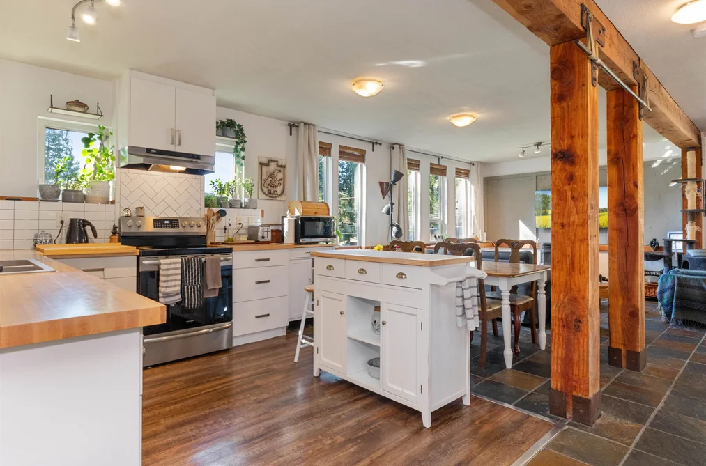 66662 SUMMER ROAD, Hope BC V0X 1L1, Hope BC — Residential for Sale - Photo 6