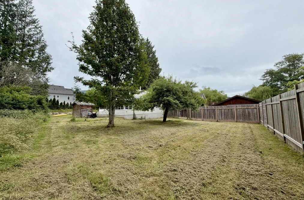 667 DOUGALL ROAD, Gibsons BC V0N 1V8, Gibsons BC — Residential for Sale — Photo 7 of 24