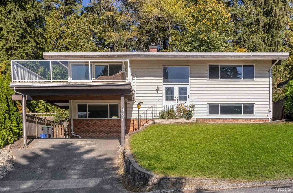 House for sale at 667 Plymouth Drive North Vancouver British Columbia - MLS: R3167588