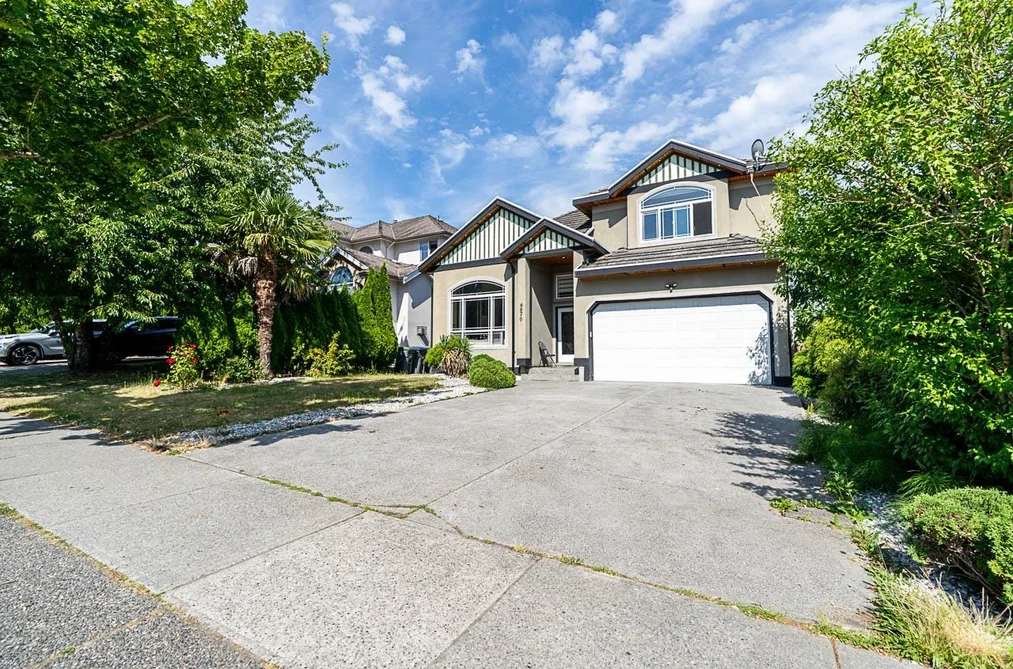 House for sale at 6670 150 Street Surrey British Columbia - MLS: R3139724