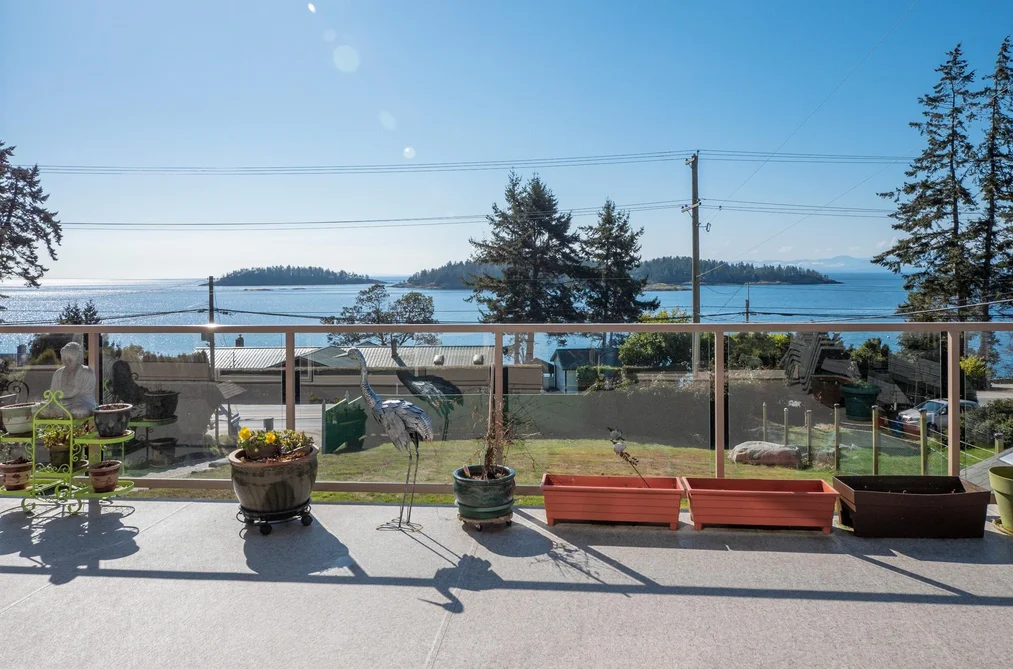 6682 SUNSHINE COAST HIGHWAY, Sechelt BC V0N 3A8, Sechelt BC — Residential for Sale - Photo 2