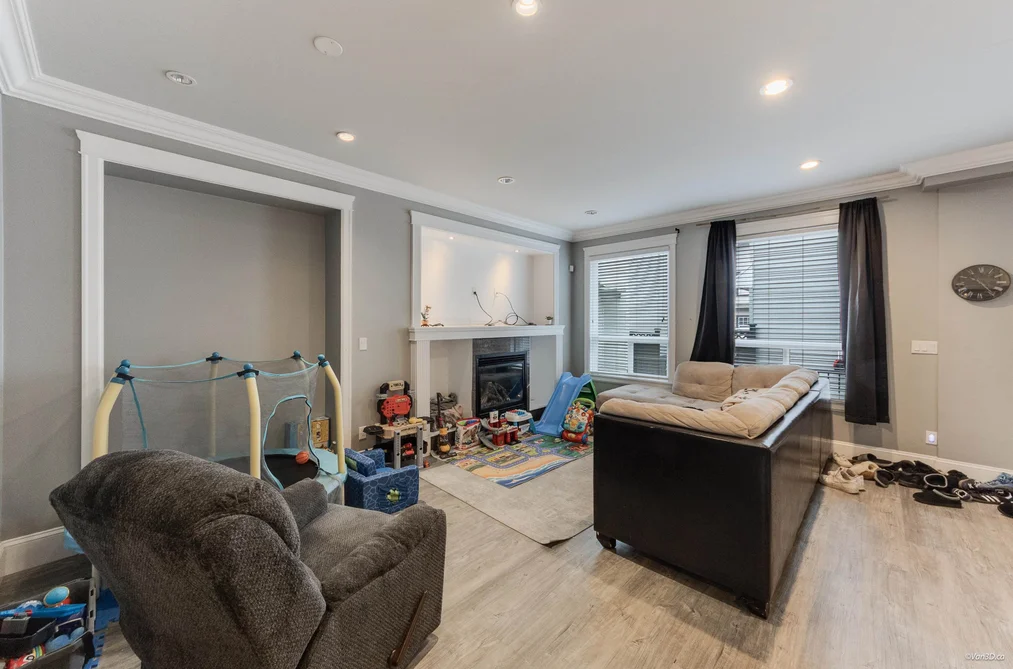 6686 195 STREET, Surrey BC V4N 5T4, Surrey BC — Residential for Sale - Photo 3