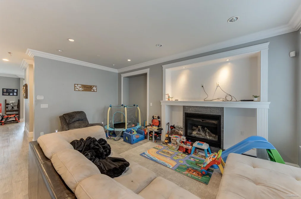 6686 195 STREET, Surrey BC V4N 5T4, Surrey BC — Residential for Sale - Photo 4