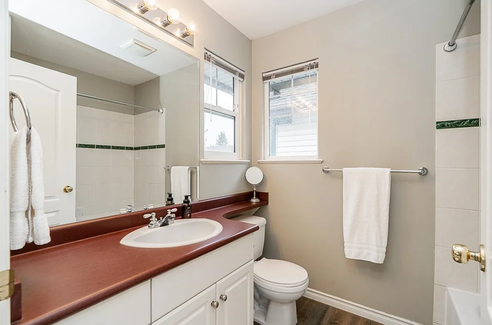 6689 185th Street, Surrey, BC - House for Sale - Photo 20 of 40 6689 185th Street, Surrey, BC - House for Sale - Photo 20 of 40