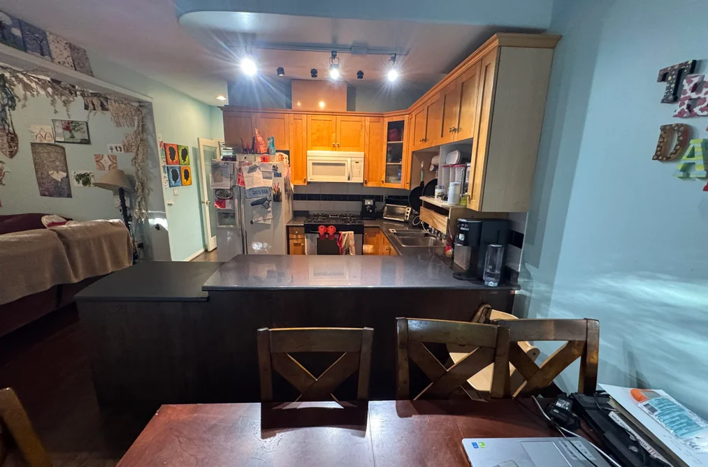 6693 CANADA WAY, Burnaby BC V5E 3P9, Burnaby BC — Residential for Sale - Photo 3