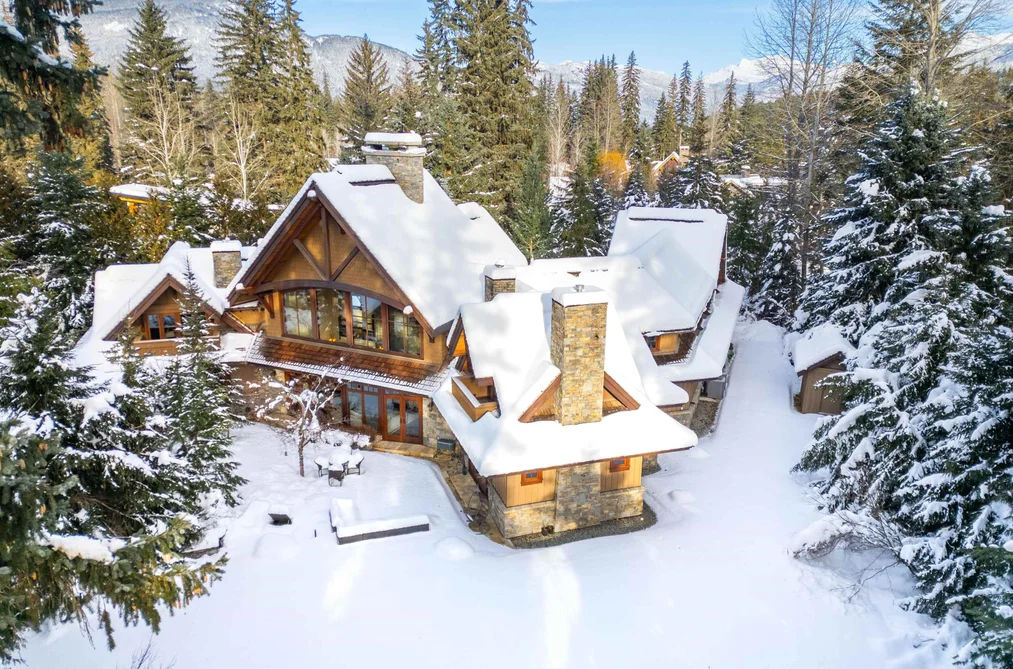 6693 TAPLEY PLACE, Whistler BC V6E 0C5, Whistler BC — Residential for Sale - Photo 4