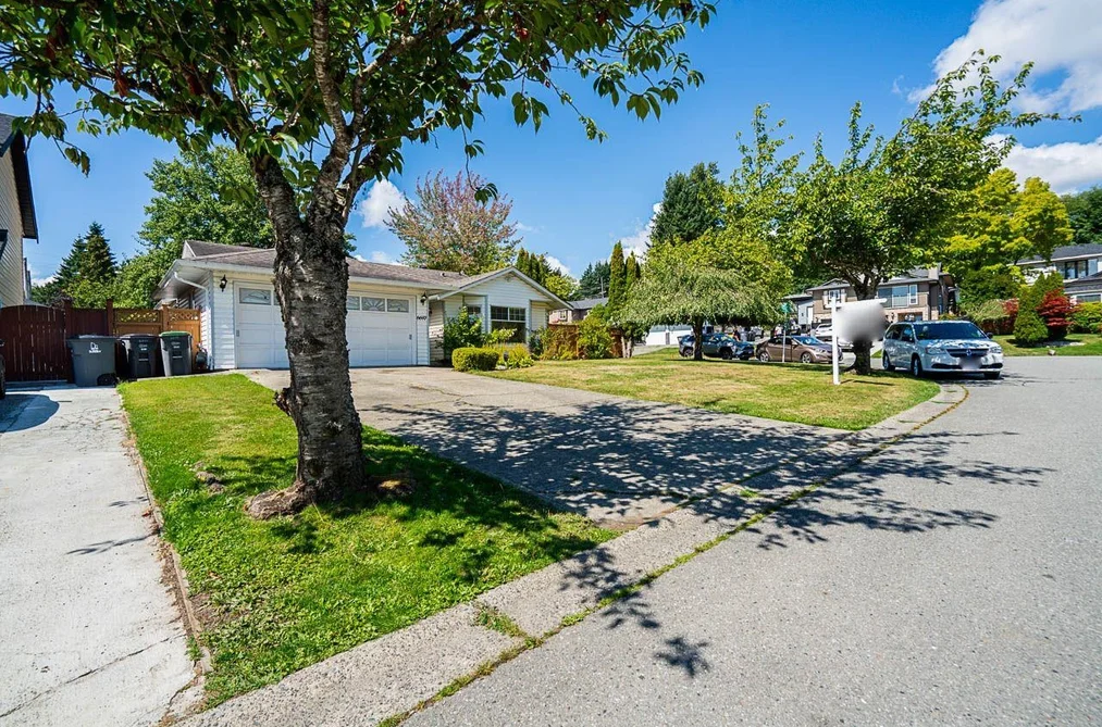 6697 141A STREET, Surrey BC V3W 9N8, Surrey BC — Residential for Sale - Photo 3