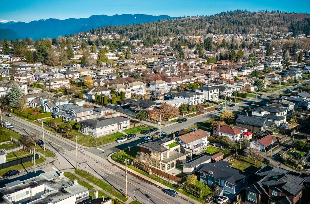 6708 WINCH STREET, Burnaby BC V5B 4K2, Burnaby BC — Residential for Sale - Photo 4