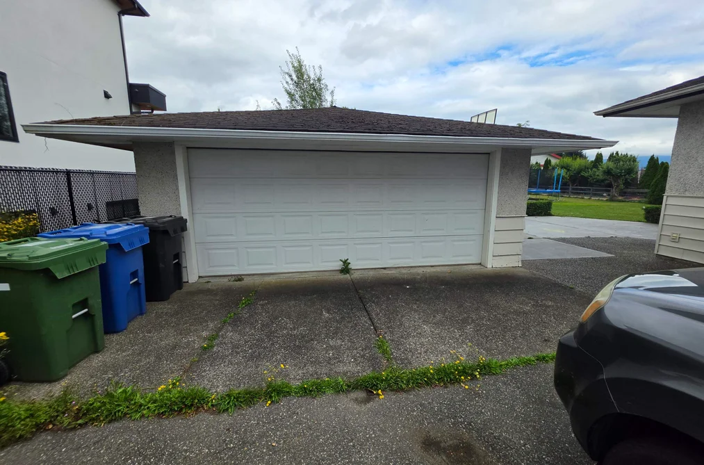672 COLUMBIA STREET, Abbotsford, BC — Residential for Sale — Photo 3 of 28