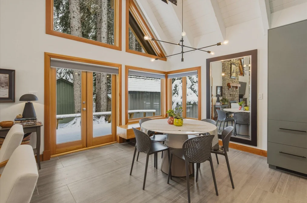 6725 CRABAPPLE DRIVE, Whistler BC V8E 0C5, Whistler BC — Residential for Sale - Photo 7