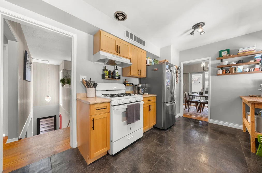 674 BLUERIDGE AVENUE, North Vancouver BC V7R 2J3, North Vancouver BC — Residential for Sale — Photo 15 of 34