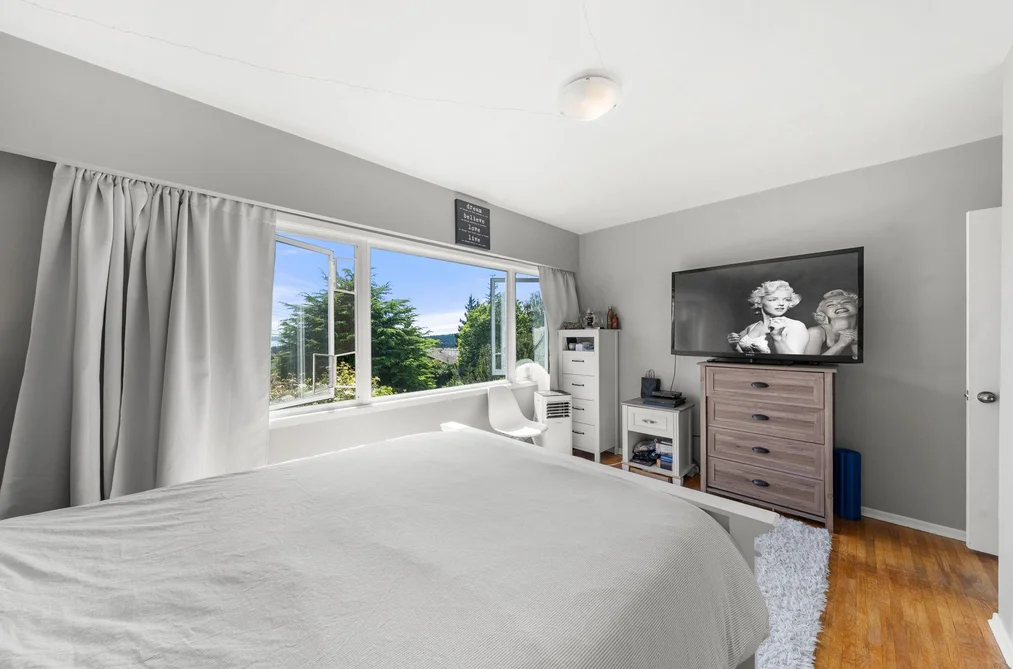 674 BLUERIDGE AVENUE, North Vancouver BC V7R 2J3, North Vancouver BC — Residential for Sale — Photo 17 of 34