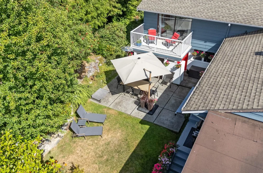 674 BLUERIDGE AVENUE, North Vancouver BC V7R 2J3, North Vancouver BC — Residential for Sale — Photo 7 of 34