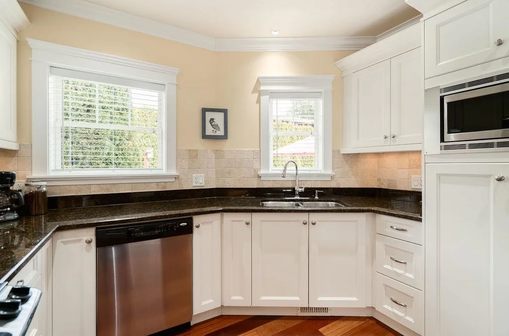 674 COLINET STREET, Coquitlam BC V3J 4X4, Coquitlam BC — Residential for Sale - Photo 5