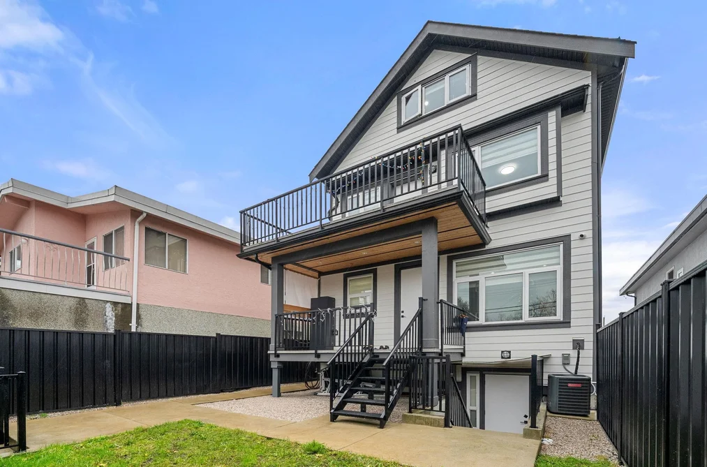 Half Duplex for sale at 6749 Knight Street Vancouver British Columbia - MLS: R3131809