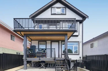6749 Knight St, Vancouver, BC - MLS: R3131809