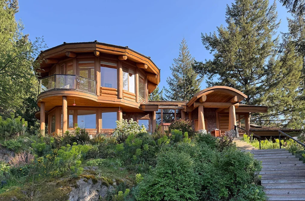 House for sale at 675 Cates Lane Bowen Island British Columbia - MLS: R3120499