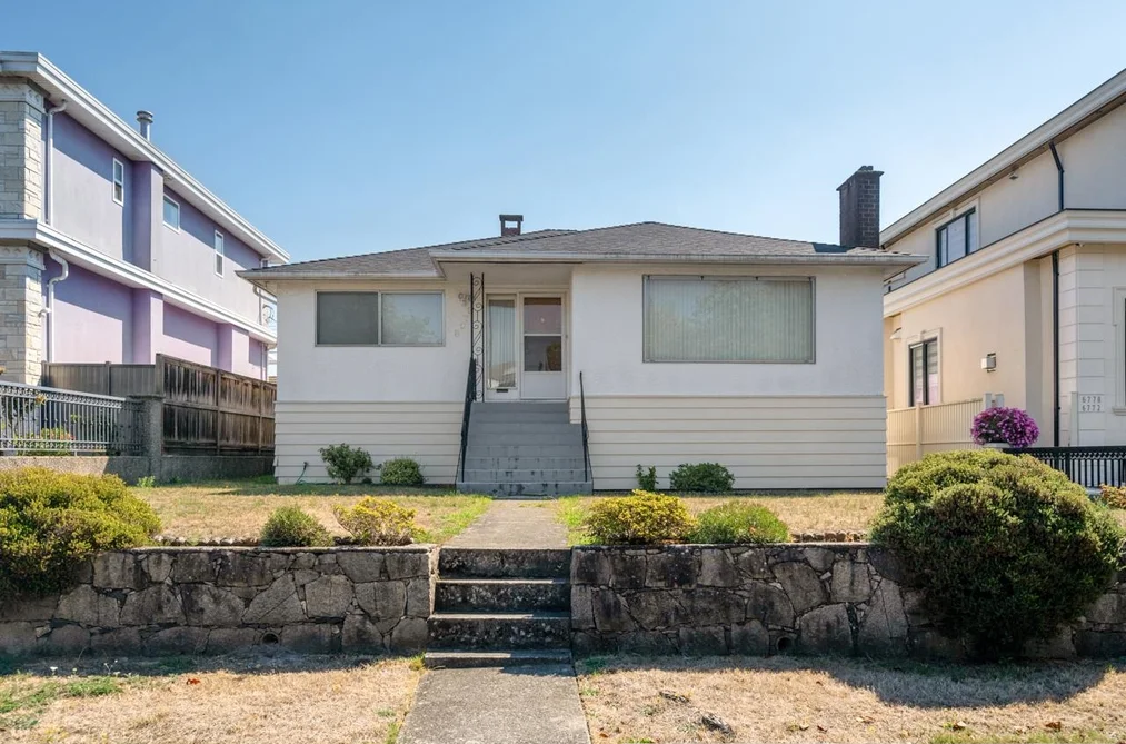 House for sale at 6758 Killarney Street Vancouver British Columbia - MLS: R3160461