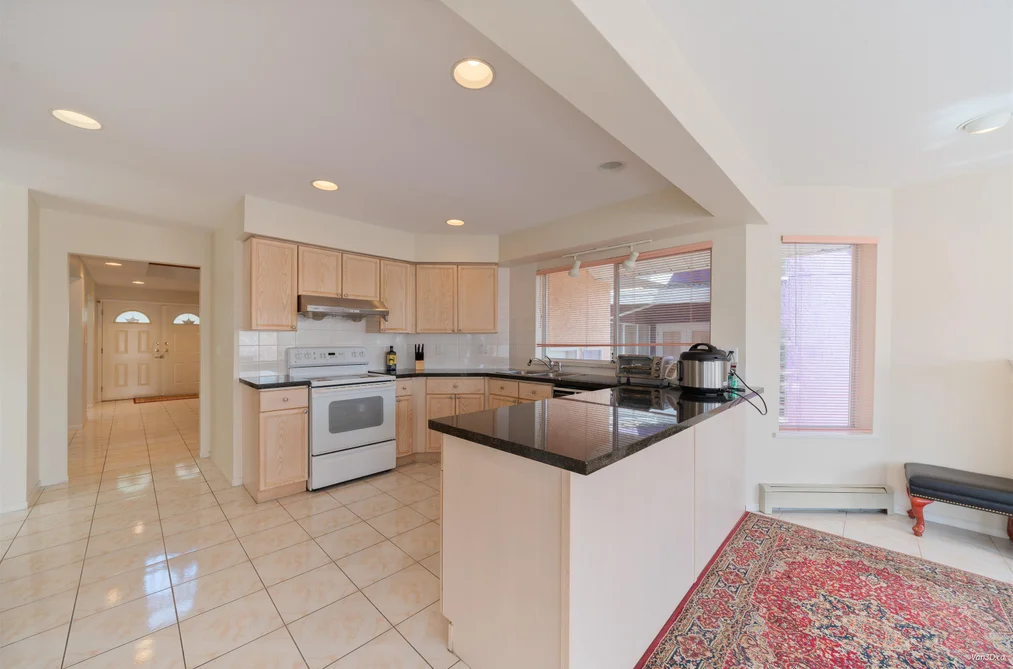 6758 KITCHENER STREET, Burnaby BC V5B 2J9, Burnaby BC — Residential for Sale - Photo 7