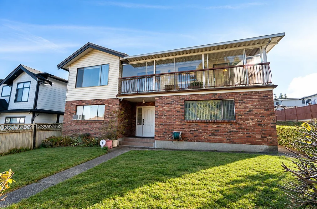 6760 Lakeview Ave, Burnaby, BC - MLS: R3172717