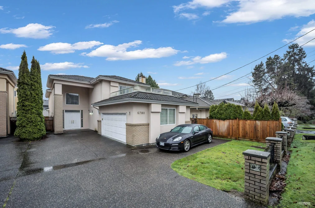 House for sale at 6780 Comstock Road Richmond British Columbia - MLS: R3105844