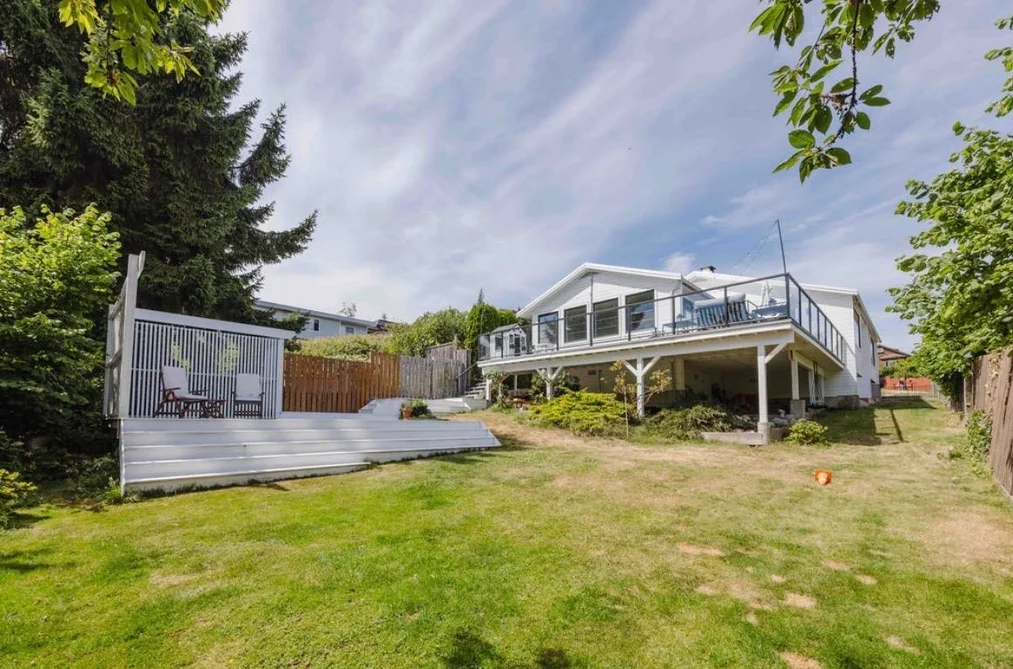 679 CORLETT ROAD, Gibsons BC V0N 1V9, Gibsons BC — Residential for Sale — Photo 35 of 40