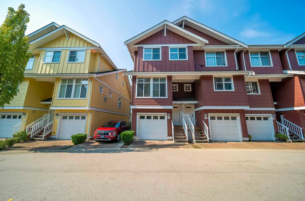 Townhouse for sale at 68 935 Ewen Avenue New Westminster British Columbia - MLS: R3102479