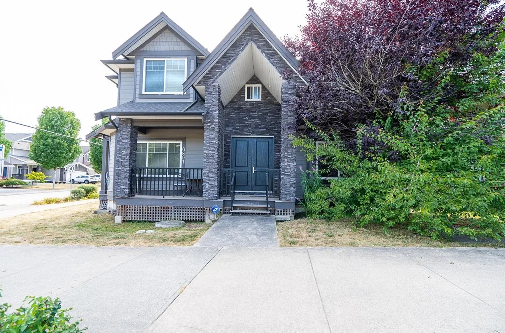 6801 206 STREET, Langley BC V2Y 1R2, Langley BC — Residential for Sale - Photo 2