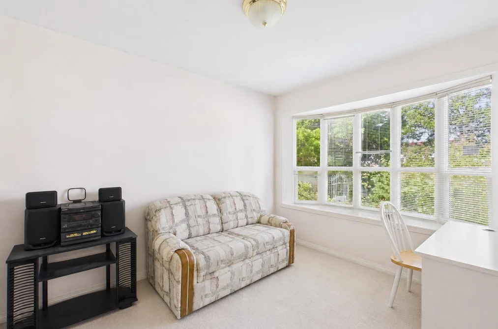 6818 GILLEY AVENUE, Burnaby BC V5J 4W7, Burnaby BC — Residential for Sale — Photo 10 of 39