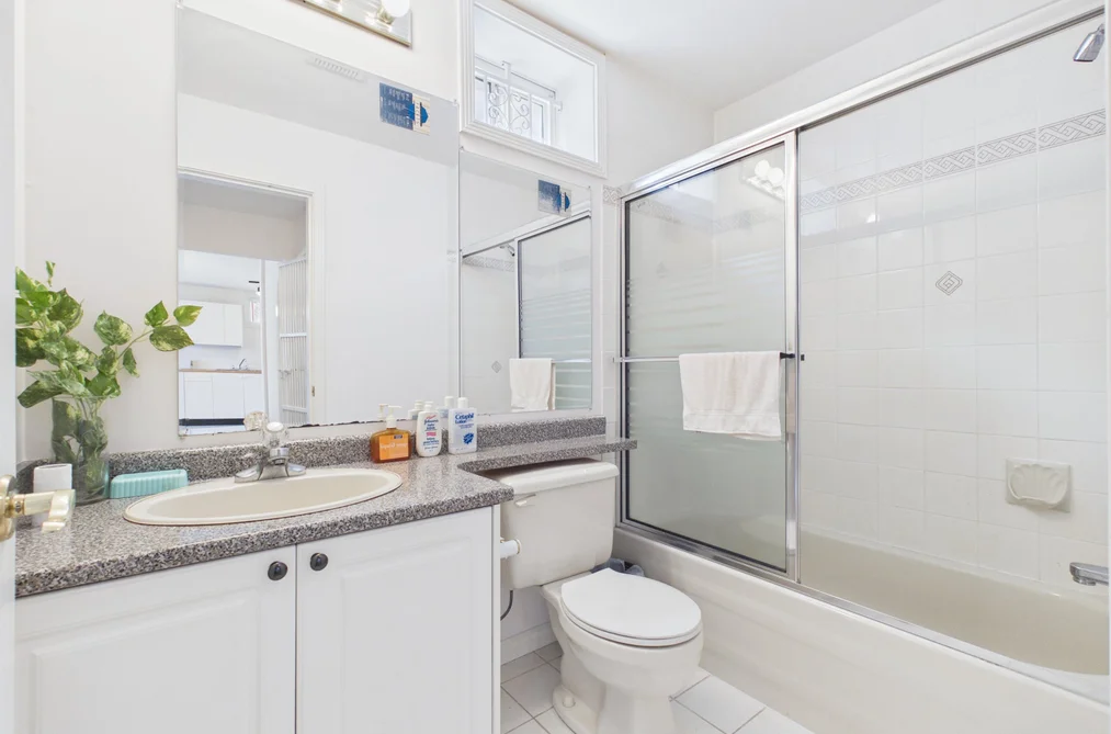 6818 GILLEY AVENUE, Burnaby BC V5J 4W7, Burnaby BC — Residential for Sale — Photo 31 of 39