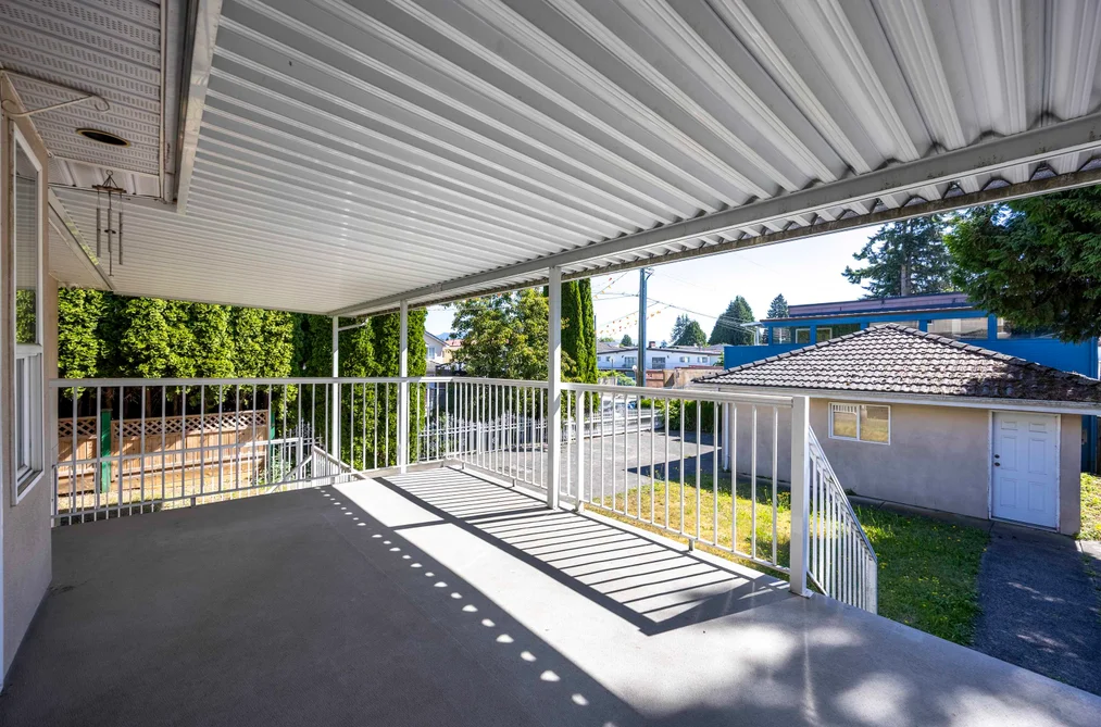 6818 GILLEY AVENUE, Burnaby BC V5J 4W7, Burnaby BC — Residential for Sale — Photo 37 of 39