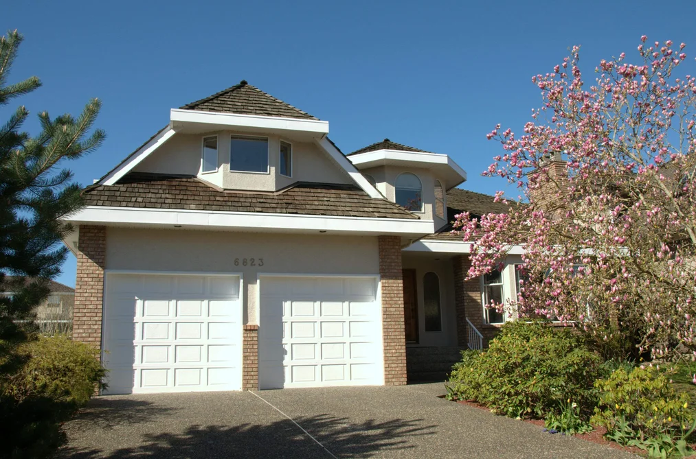 House for sale at 6823 Grant Place Burnaby British Columbia - MLS: R3160078