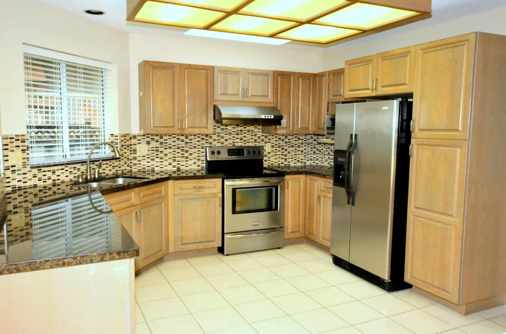 6823 GRANT PLACE, Burnaby BC V5B 4X4, Burnaby BC — Residential for Sale - Photo 6