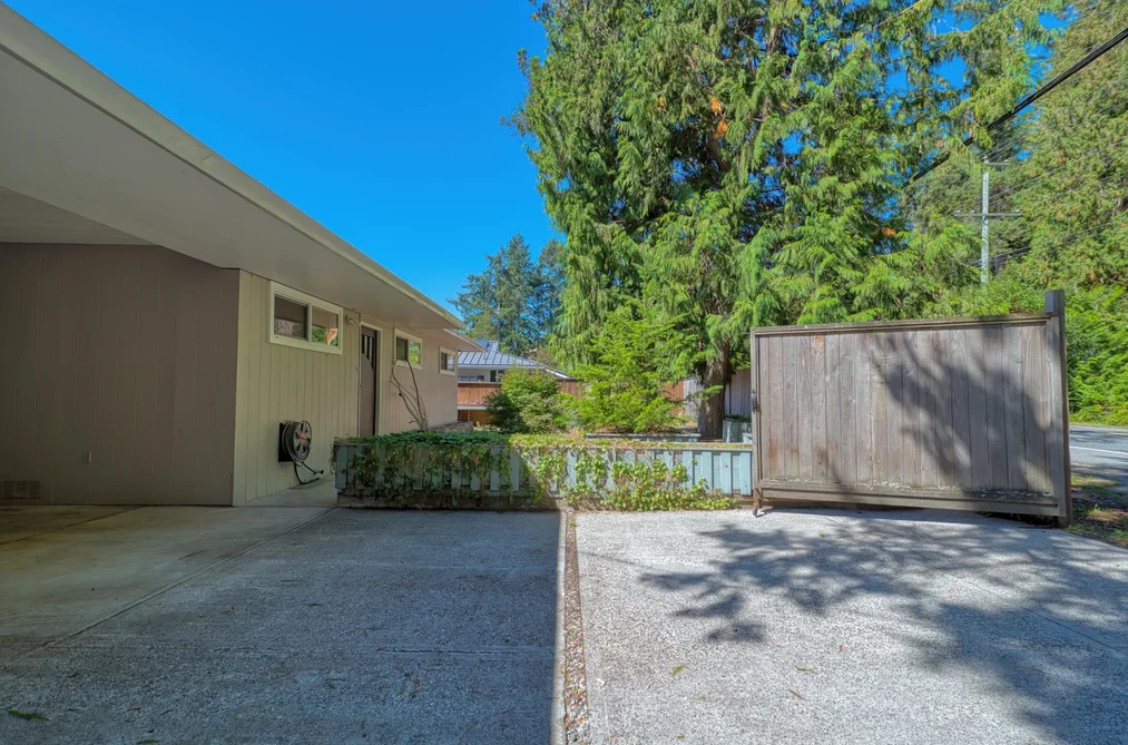 6833 Sunshine Coast Highway, Sechelt, BC - MLS: R3164701 - Photo 28 6833 Sunshine Coast Highway, Sechelt, BC - MLS: R3164701 - Photo 28