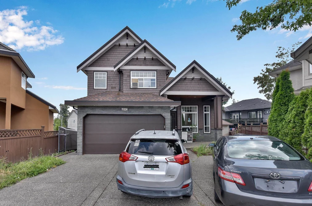 6842 131 STREET, Surrey BC V3W 1R8, Surrey BC — Residential for Sale - Photo 2