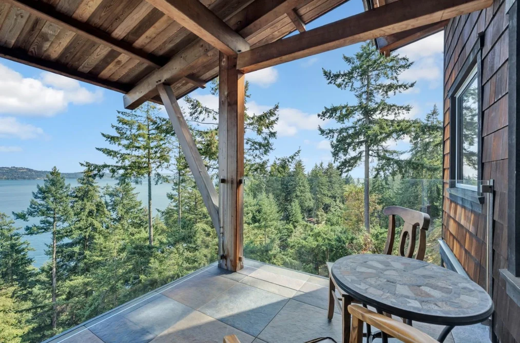 687 Channelview Drive, Bowen Island, BC - MLS: R3165074 - Photo 16 687 Channelview Drive, Bowen Island, BC - MLS: R3165074 - Photo 16