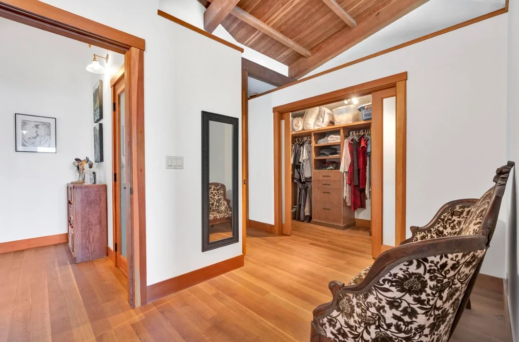 687 Channelview Drive, Bowen Island, BC - MLS: R3165074 - Photo 18 687 Channelview Drive, Bowen Island, BC - MLS: R3165074 - Photo 18