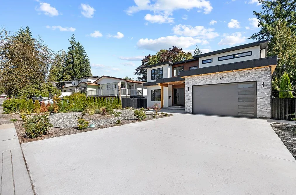 687 FOLSOM STREET, Coquitlam BC V3J 5A4, Coquitlam BC — Residential for Sale - Photo 2
