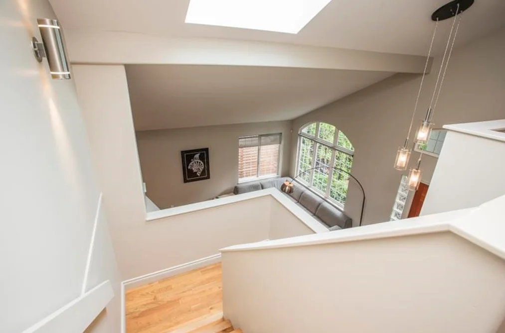 687 Seymour Boulevard, North Vancouver, BC - House for Sale - Photo 21 of 40 687 Seymour Boulevard, North Vancouver, BC - House for Sale - Photo 21 of 40